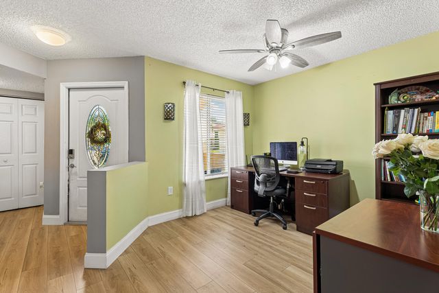 16416 SW 73rd Terrace 44, Miami, FL 33193