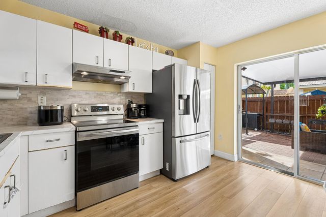 16416 SW 73rd Terrace 44, Miami, FL 33193