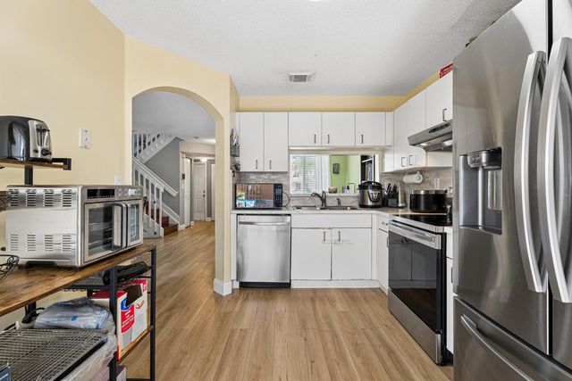 16416 SW 73rd Terrace 44, Miami, FL 33193