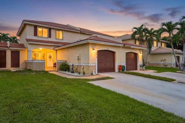 16416 SW 73rd Terrace 44, Miami, FL 33193