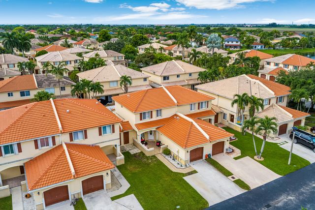 16416 SW 73rd Terrace 44, Miami, FL 33193