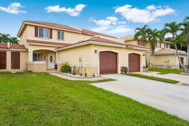 16416 SW 73rd Terrace 44, Miami, FL 33193