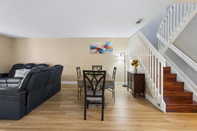 16416 SW 73rd Terrace 44, Miami, FL 33193