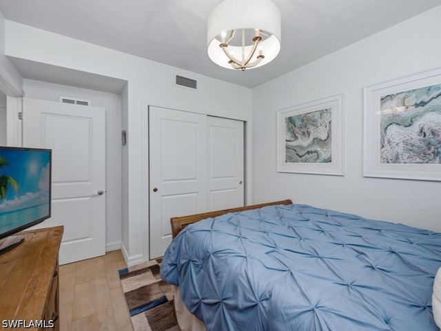 171 Indies DR E 101, Naples, FL 34114