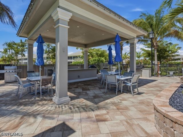 171 Indies DR E 101, Naples, FL 34114