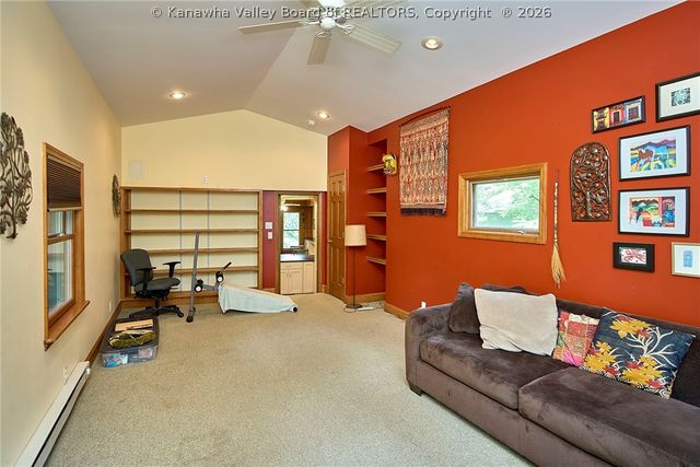 703 Laurel Road, Charleston, WV 25314