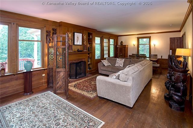 703 Laurel Road, Charleston, WV 25314