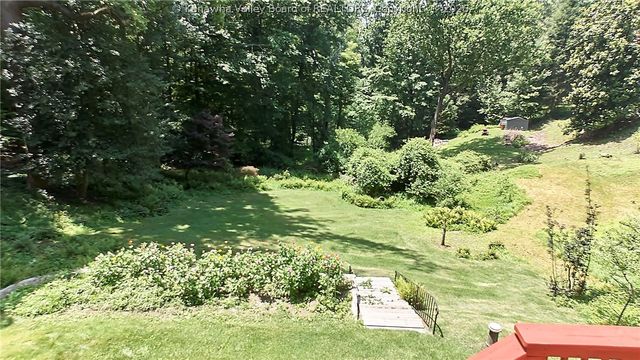 703 Laurel Road, Charleston, WV 25314
