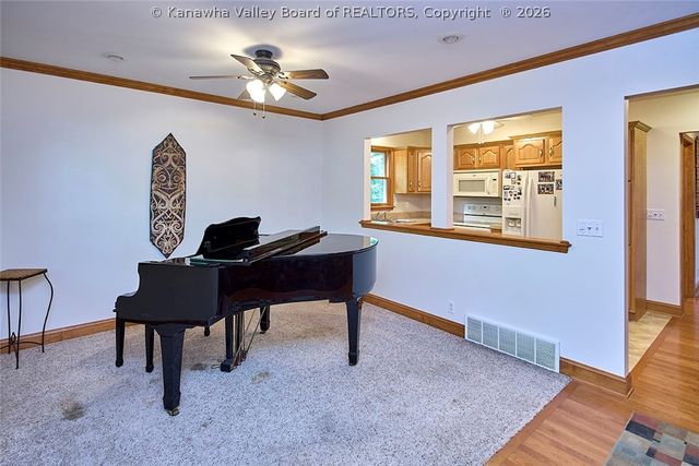 703 Laurel Road, Charleston, WV 25314