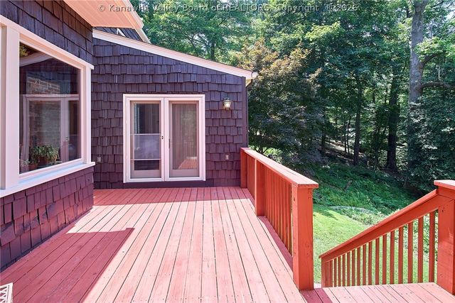 703 Laurel Road, Charleston, WV 25314