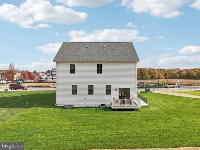 11810 WALES DR, Fredericksburg, VA 22407