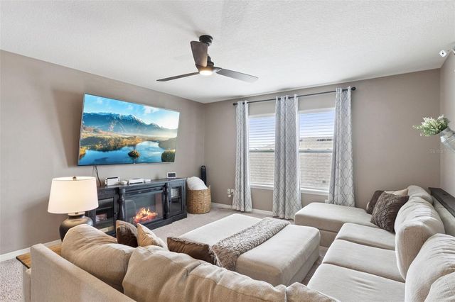 478 CAVESSON STREET, Apopka, FL 32712