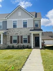 2220 Hospitality Ln, Murfreesboro, TN 37128