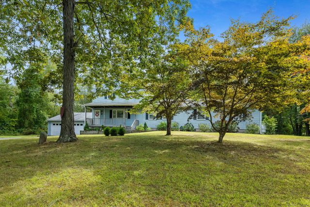 7 Little Fawn Trail, Haddam, CT 06441