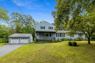 7 Little Fawn Trail, Haddam, CT 06441