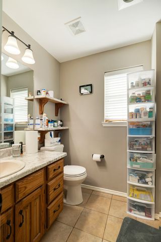 525 York Street, Paris, TX 75460