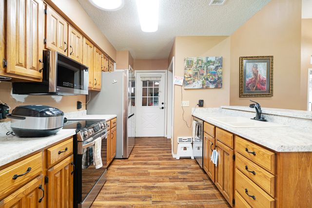 525 York Street, Paris, TX 75460
