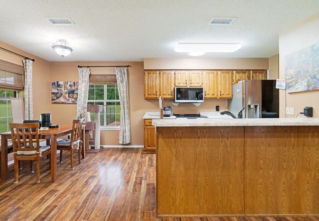 525 York Street, Paris, TX 75460