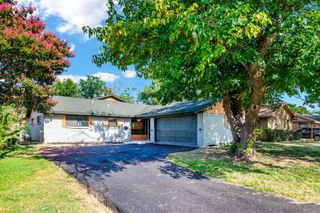 1710 Duncan Way, Carrollton, TX 75006