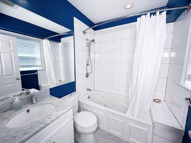 39 Juliette St 3, Boston, MA 02122