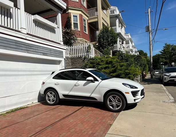 39 Juliette St 3, Boston, MA 02122