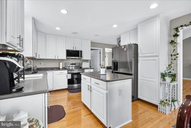 197 CREIGHTON CT, Martinsburg, WV 25404
