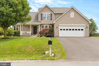 197 CREIGHTON CT, Martinsburg, WV 25404