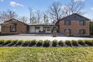 754 N Valley Chase Road, Bloomfield Hills, MI 48304