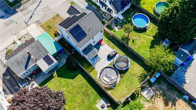 148 Hunts Avenue, Pawtucket, RI 02861