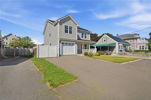 148 Hunts Avenue, Pawtucket, RI 02861