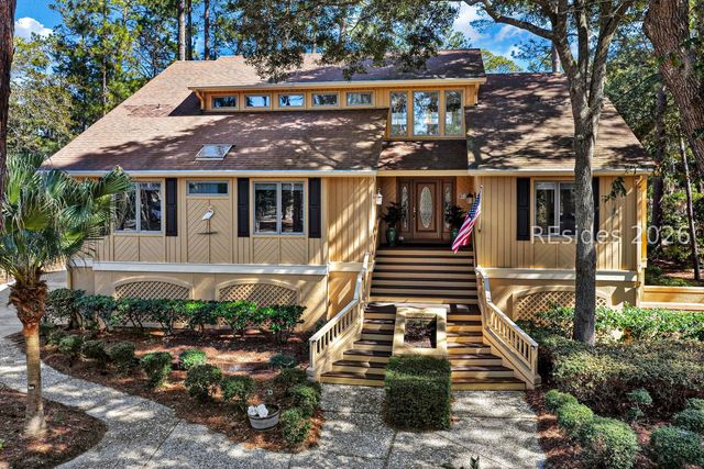 6 Loomis Ferry Rd, Hilton Head Island, SC 29928