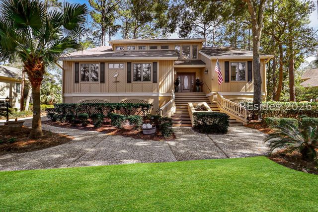 6 Loomis Ferry Rd, Hilton Head Island, SC 29928