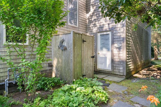 15 Hayward Lane, Orleans, MA 02653