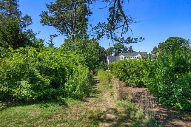 15 Hayward Lane, Orleans, MA 02653