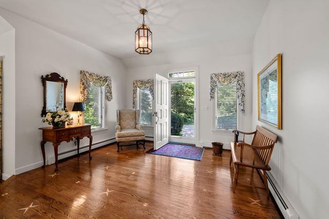 15 Hayward Lane, Orleans, MA 02653