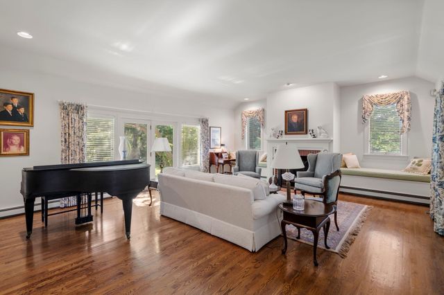 15 Hayward Lane, Orleans, MA 02653