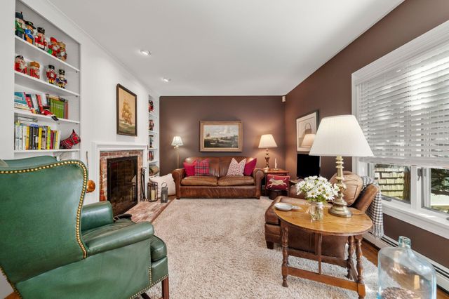 15 Hayward Lane, Orleans, MA 02653