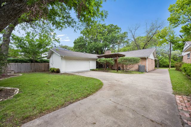 11830 Dixfield Drive, Dallas, TX 75218