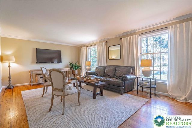 2350 Lehigh Parkway, Allentown City, PA 18103