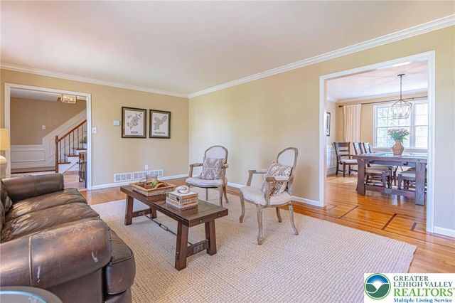 2350 Lehigh Parkway, Allentown City, PA 18103