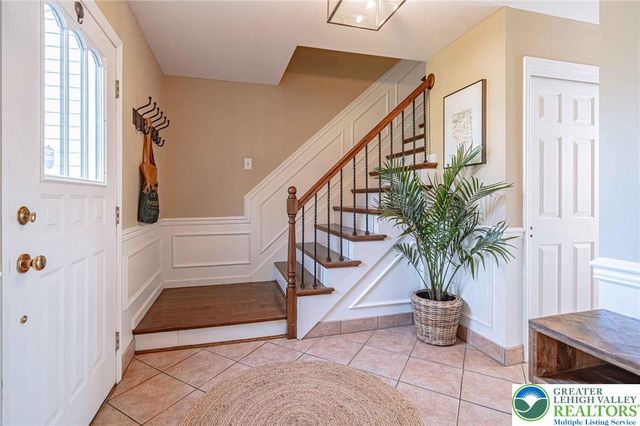 2350 Lehigh Parkway, Allentown City, PA 18103