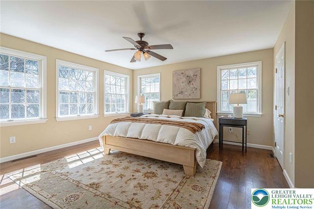 2350 Lehigh Parkway, Allentown City, PA 18103