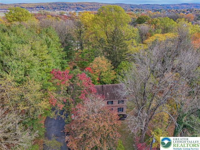 2350 Lehigh Parkway, Allentown City, PA 18103