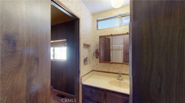 6741 Lincoln 30, Buena Park, CA 90620