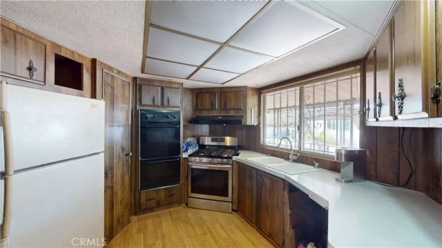 6741 Lincoln 30, Buena Park, CA 90620
