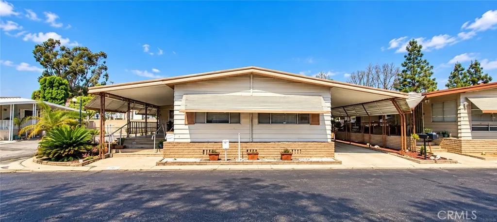 6741 Lincoln 30, Buena Park, CA 90620