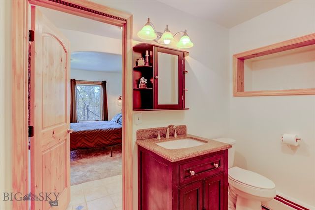 726 US Highway 10 West W, Livingston, MT 59047