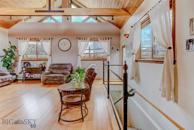 726 US Highway 10 West W, Livingston, MT 59047