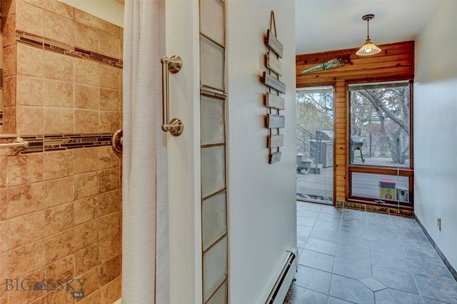 726 US Highway 10 West W, Livingston, MT 59047