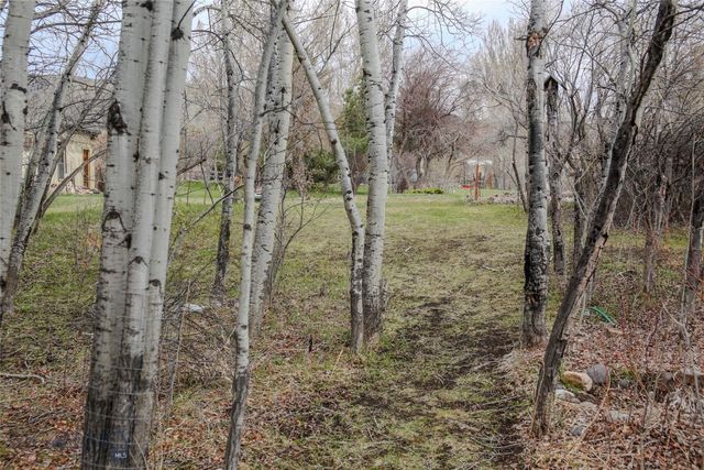 726 US Highway 10 West W, Livingston, MT 59047